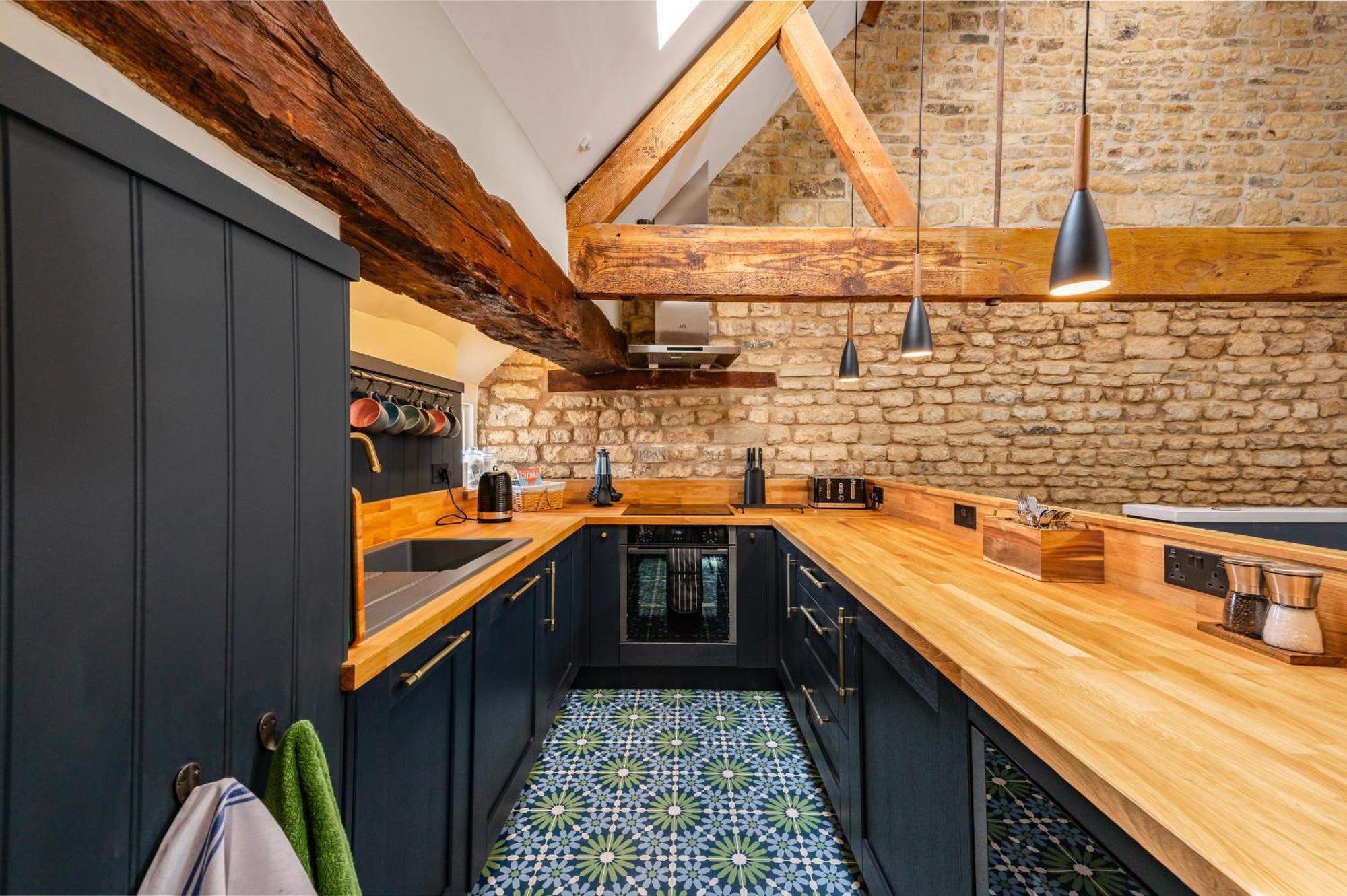 Luxury Town Centre Loft Apartment In Converted Granary 斯坦福德 外观 照片